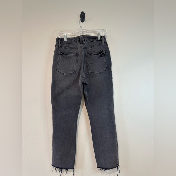 Good American Dark Gray Straight Leg Jeans with raw hem - Picture 2 of 4